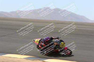 media/Apr-10-2022-SoCal Trackdays (Sun) [[f104b12566]]/Bowl (11am)/